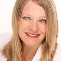 Mandy Schulte's Instagram, Twitter & Facebook