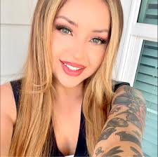 Who can recommend a DJ for an event