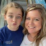 Jessica Garren's Instagram, Twitter & Facebook