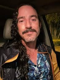 Marina Scarr's Instagram, Twitter & Facebook