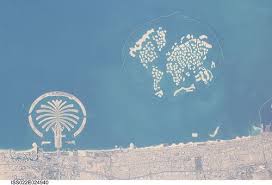 Palm Island World Island Dubai United Arab Emirates Nasa International Space Station Science 01 13 10 By Nas United Arab Emirates Dubai Earth From Space