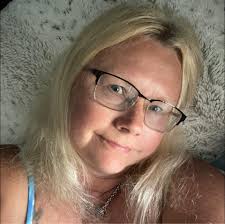 Valeri Maley (@valeri.maley) • Facebook