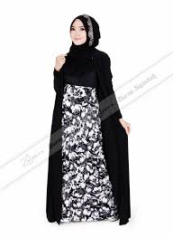 Untuk busana atasan yang matching dengan rok panjang, kenakan twisted top untuk tampil beda. Cardigan Berbalut Warna Hitam Elegan Ini Semakin Memikat Dengan Desain Maxi Nya Yang Menampilkan Kesan Chic Stylish Terlebih Lagi Berpakaian Wanita Pakaian