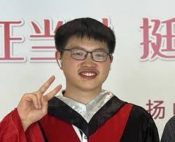 Xiaokang Li's Instagram, Twitter & Facebook