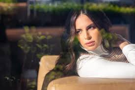 أغاني امال ماهر الأكثر إستماعاً بدون انترنت + جودة الصوت عالية + حجم التطبيق صغير. Knf1cchlecq Xm