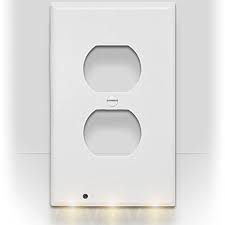 The Snap Power Guidelight Is A Night Light That Is Built In To An Outlet Plate How It Works Is The Plate H Led Night Light Outlet Led Night Light Night Light
