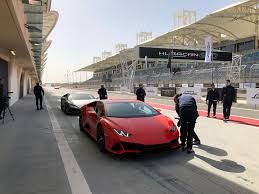 Well, the lamborghini huracan evo does none of that. Lamborghini Huracan Evo Official Launch In Bahrain Looksmart Models