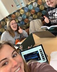 Danielle Huff (@daniellehuff03) • Instagram photos and videos