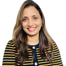 I am thrilled to recognize Vicki Carrillo, our Head of Office Operations in  North America, for her incredible journey at Maersk.