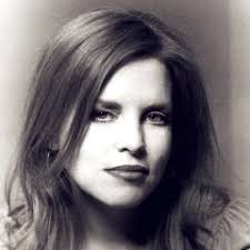 Artist: Joy Lynn White