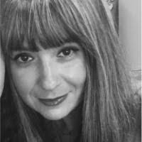 Amanda Ripa's Instagram, Twitter & Facebook