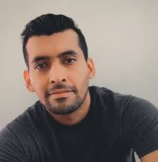 Poner dos filas de girasoles es...