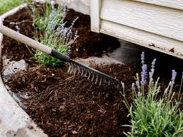 What is the better way to continue a natural design than with rock and mulch landscaping? What Is Mulch And Which Mulch Should You Use Where
