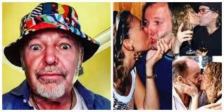 Check spelling or type a new query. Vasco Rossi Dedica Inaspettata Alla Moglie Laura Style24