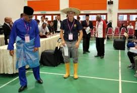 Savesave phua chu kang testimony for later. Dari Calon Berusia 94 Tahun Sampailah Kepit Mulut Ini Aksi Pelik Calon Bebas Soscili