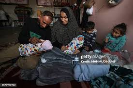 388 Palestinians Ammar Photos & High Res Pictures