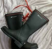 Tretorn Rain Rubber Boots Tall Calf Green Red Laces Women Kids Size 35 (US  4)