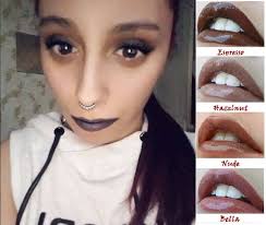 What type of grain is in the bottom layer of the image?