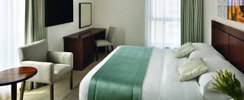 3 beds | 4 baths | 2,664 sqft. 5 Star Accommodation Bur Dubai Movenpick Hotel Bur Dubai