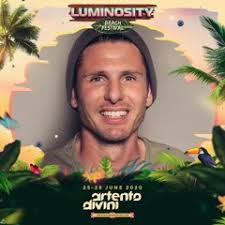 Listen to Alan Morris