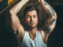 Recently made a song with snoop dogg. Exclusivo David Carreira Lanca Neste Mes Parceria Com Kevinho No Single Festa Popline