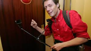 Regardez votre programme à la demande en streaming. Antoine De Maximy Ira Dormir Chez Vous Dimanche A Foulayronnes Petitbleu Fr