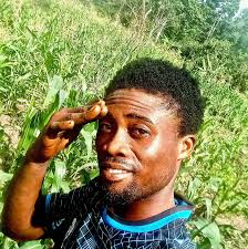 🏴󠁧󠁢󠁥󠁮󠁧󠁿🎯 Players with the most free-kick goals in Premier League  history: 🏴󠁧󠁢󠁥󠁮󠁧󠁿 David Beckham — (18) 🥇 🏴󠁧󠁢󠁥󠁮󠁧󠁿 James  Ward-Prowse — (17) 🇵🇹 Cristiano Ronaldo — (12) 🇫🇷 Thierry Henry — (12)