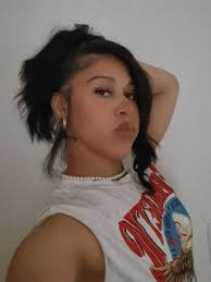 Kelsey Carnes (@kelseycarnesss) • Instagram photos and videos