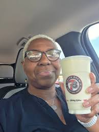 Introduction and favorite menu items at 7brew