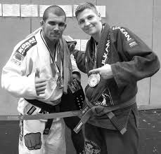 Sergio hernandez is a mma fighter with a professional fight record of 4 wins, 0 losses and 0 draws. Rodolfo Vieira Fighter Wikipedia