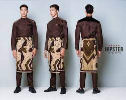 Perempuan, apabila memilih baju kurung atau jubah, pasti juga akan memilih kerongsang dan warna tudung atau shawl yang dikenakan. 25 Trend Terbaru Baju Melayu Warna Coklat Muda Jm Jewelry And Accessories