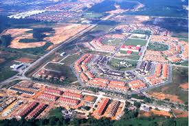 .mutiara rini, skudai, the northern part of j.b we welcome all races from around the world to welcome to cozy hub, a place u can call home for a pleasant stay in skudai! Property Development Boustead
