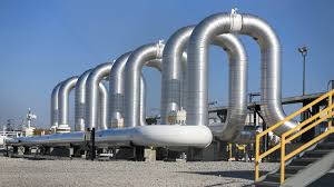 The definition of a pipeline is a line of pipes, or a channel or method to carry something from one place to another. Wegen Umweltschaden Biden Will Umstrittene Pipeline Keystone Xl Stoppen