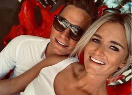 Hij strandde op de vierde plaats, op 28 seconden van brons. Vriendin Roxanne Geeft Inkijk In Het Leven Van Mathieu Van D Het Nieuwsblad Mobile