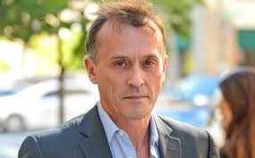 Robert knepper is an american actor who portrayed antonius in both the hunger games: Antonius Not An Actual Character Thoughts Guys