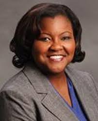 Donna Carr's Instagram, Twitter & Facebook