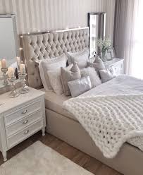 657 Begenme 5 Yorum Instagram Da Ev Dekorasyonu Dekoraskim Yatak Odam Icin Cokca Msj Aliyorum Yatak Odasi Ic Mekan Yatak Odasi Ic Tasarimi Yatak Odasi