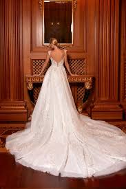 Braut, orange, foto, kleid, ehe, zeremonie, hochzeit, hochzeitskleid, kleid, brautkleid, gelb, tradition, blume, event, floristik, blumen arrangement, blumendesign, fotografie, pfirsich. Pollardi