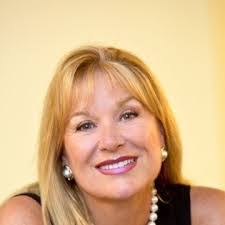 Anne Eadie's Instagram, Twitter & Facebook