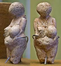 Archaeologists have unearthed the remains of a child who died in the copper age, 5,700 years ago, in turkey. Venus Figurines Prehistory Imagery Visual