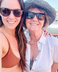 Meagan Dawson's Instagram, Twitter & Facebook