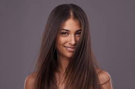 For example, having a braided ponytail base makes it unique. 25 Cute Hairstyles For Women With Straight Hair In 2021