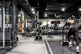 Luxe fitness has 6 reviews with an overall consumer score of 3.9 out of 5.0. Soma Collection Is The Luxe Gym Changing The Way Executives Workout