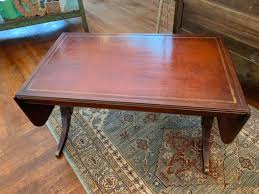 Welcome to vinterior the uk's #1 vintage furniture marketplace specialising in drop leaf tables. Saving Vintage Sold Drop Leaf Coffee Table Very Facebook