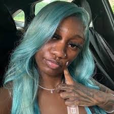 Debbie Brame's Instagram, Twitter & Facebook