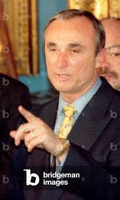 Image of WILLIAM BRATTON TO BE NEXT LOS ANGELES POLICE DEPARTMENT CHIEF,