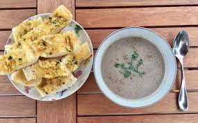 Add the onion, celery and carrot and cook, stirring occasionally for 5 minutes until lightly browned. Cream Of Mushroom Soup With Garlic Bread Peace Plants Love