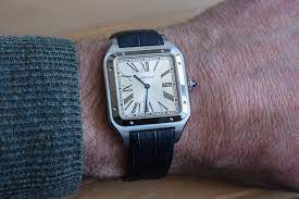 Sonic the hedgehog vs the flash race!a battle of two superhero speedsters from different universes. 2020 Cartier Santos Dumont Xl Hand Wind Review 15 Jpg Watchlounge