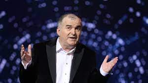În această lucrare, pentru care primește premiul uniunii scriitorilor în 2005. Florin CÄƒlinescu A AnunÈ›at CÄƒ A Incetat Colaborarea Cu Pro Tv Cu Oarecare PÄƒrere De RÄƒu Libertatea