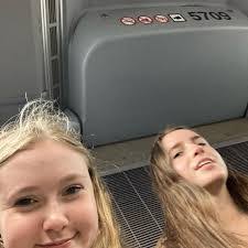 Anna Harlan's Instagram, Twitter & Facebook